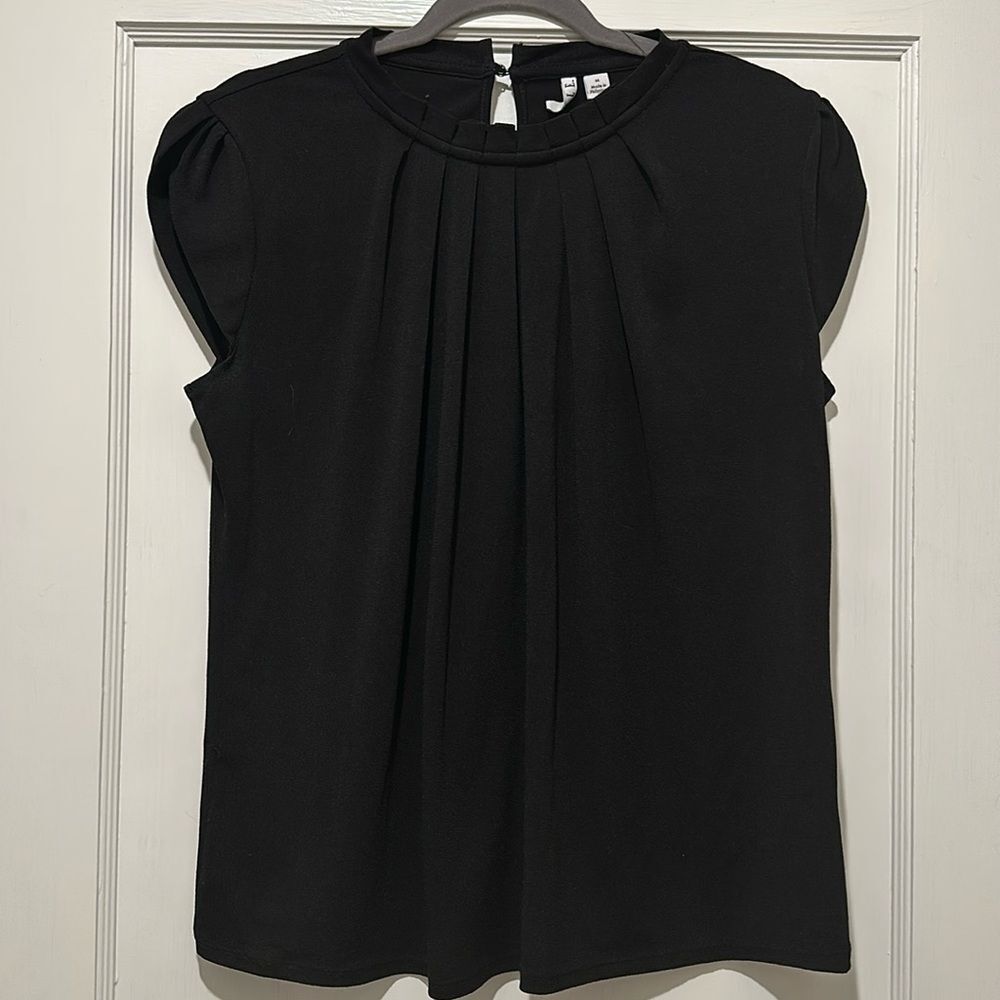 ELLE Mock Neck Top